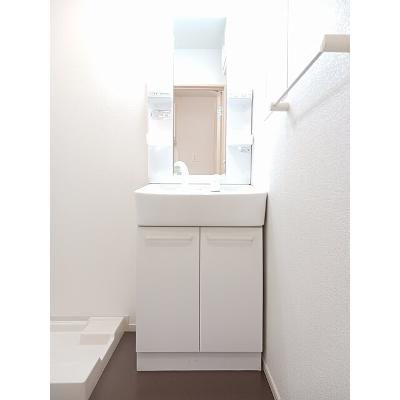 サニ－フラット 201【管理NO：1-017681301-02010】 ★家具家電は申し込み後に搬入します★ ★2026年10月下旬入居可能★の物件画像