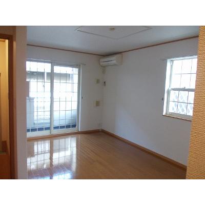 パーシモンⅡ 101【管理NO：1-013520402-01010】 ★家具家電は申し込み後に搬入します★ ★2026年11月上旬入居可能★の物件画像