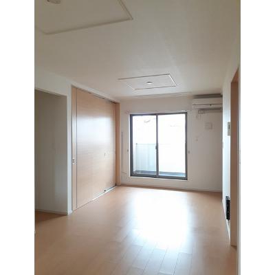 フォレスタ横須賀 201【管理NO：1-019425801-02010】 ★家具家電は申し込み後に搬入します★の物件画像