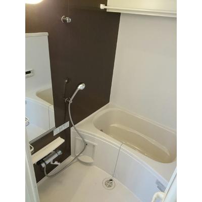 ホワイト　フォレスト 202【管理NO：1-020611901-02020】 ★家具家電は申し込み後に搬入します★ ★2026年11月中旬入居可能★の物件画像