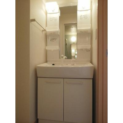 フローリッシュ 101【管理NO：1-016748501-01010】 ★家具家電は申し込み後に搬入します★ ★2026年11月上旬入居可能★の物件画像