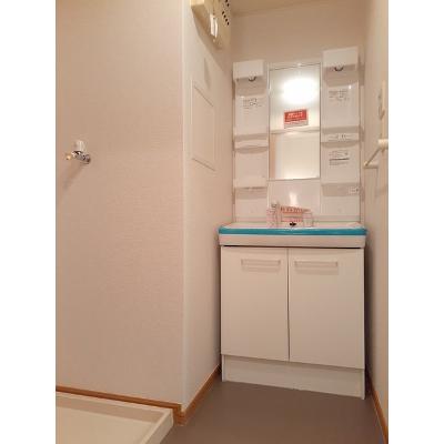 メンフィス 203【管理NO：1-014085301-02030】 ★家具家電は申し込み後に搬入します★ ★2026年11月中旬入居可能★の物件画像