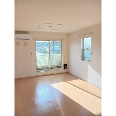 ヴィラーレ 205【管理NO：1-017965101-02040】 ★家具家電は申し込み後に搬入します★ ★2026年10月中旬入居可能★の物件画像