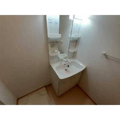 アニメイト　ゆう 101【管理NO：1-016057601-01010】 ★家具家電は申し込み後に搬入します★ ★2026年11月上旬入居可能★の物件画像
