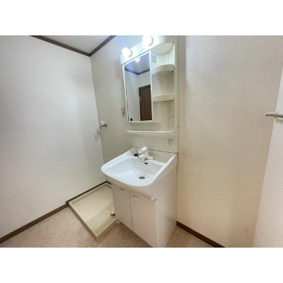 ハイライフ 203【管理NO：1-011695801-02030】 ★家具家電は申し込み後に搬入します★ ★2026年11月上旬入居可能★の物件画像