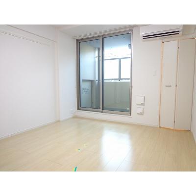 グレンツェン茨木 106【管理NO：1-022579201-01050】 ★家具家電は申し込み後に搬入します★ ★2026年11月下旬入居可能★の物件画像