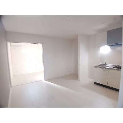 グラン 103【管理NO：1-099446301-01030】 ★家具家電は申し込み後に搬入します★の物件画像