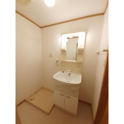 リバーサイドＡ館 102【管理NO：1-012102501-01020】 ★家具家電は申し込み後に搬入します★ ★2026年11月上旬入居可能★の物件画像