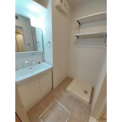 フリーデⅢ 203【管理NO：1-025509003-02030】 ★家具家電は申し込み後に搬入します★ ★2026年11月中旬入居可能★の物件画像