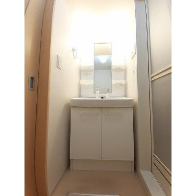 ライトブレス　Ｂ 205【管理NO：1-017495302-02040】 ★家具家電は申し込み後に搬入します★ ★2026年11月中旬入居可能★の物件画像