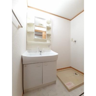 パンタナ－ル 103【管理NO：1-012151301-01030】 ★家具家電は申し込み後に搬入します★ ★2026年11月中旬入居可能★の物件画像
