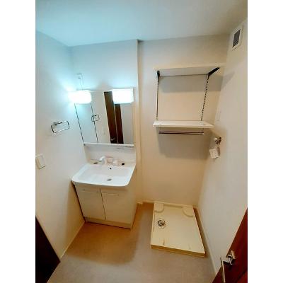 Ｔｅｋｕｆａｈ四万十Ⅱ 102【管理NO：1-026715601-01020】 ★家具家電は申し込み後に搬入します★ ★2026年11月中旬入居可能★の物件画像