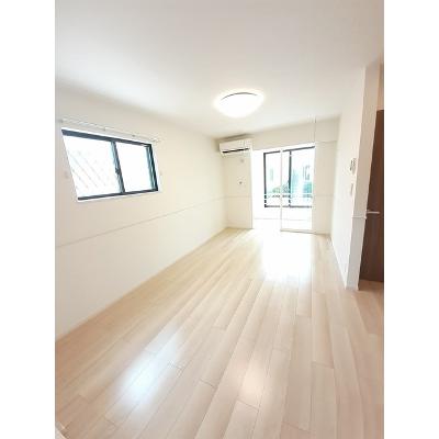 ディリジェントシックスＡ 103【管理NO：1-025584501-01030】 ★家具家電は申し込み後に搬入します★ ★2026年10月中旬入居可能★の物件画像
