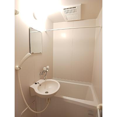 レジダンス・ヴァン・ヴェール 404【管理NO：1-009335101-04040】 ★家具家電は申し込み後に搬入します★ ★2026年11月上旬入居可能★の物件画像