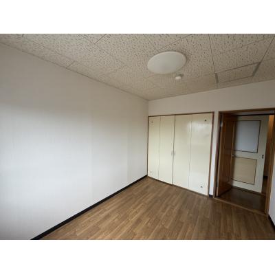 POROKARI旭川1条通Dエアコン/駐車場有/複数室の物件画像