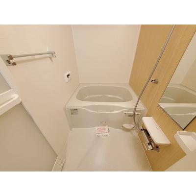 グラン８ 102【管理NO：1-024215301-01020】 ★家具家電は申し込み後に搬入します★の物件画像