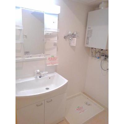ブリッジ　１３ 201【管理NO：1-020769701-02010】 ★家具家電は申し込み後に搬入します★ ★2026年11月中旬入居可能★の物件画像