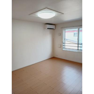 タヴォロッツァ　カーサー 201【管理NO：1-018918301-02010】 ★家具家電は申し込み後に搬入します★ ★2026年11月中旬入居可能★の物件画像