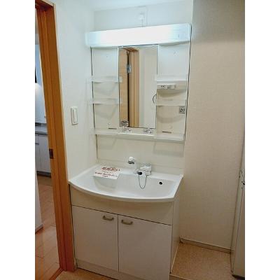 タヴォロッツァ　カーサー 201【管理NO：1-018918301-02010】 ★家具家電は申し込み後に搬入します★ ★2026年11月中旬入居可能★の物件画像