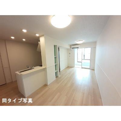 ラルゴミヤＡ 102【管理NO：1-028615601-01020】 ★家具家電は申し込み後に搬入します★ ★2027年04月上旬入居可能★の物件画像