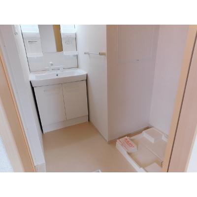 ファミールエセナＧ 301【管理NO：1-019015101-03010】 ★家具家電は申し込み後に搬入します★ ★2026年10月中旬入居可能★の物件画像