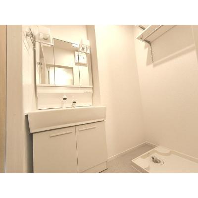 カルムリーフ 201【管理NO：1-027755001-02010】 ★家具家電は申し込み後に搬入します★ ★2026年11月中旬入居可能★の物件画像
