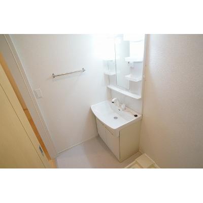 エトワール 203【管理NO：1-023518701-02030】 ★家具家電は申し込み後に搬入します★ ★2026年11月中旬入居可能★の物件画像