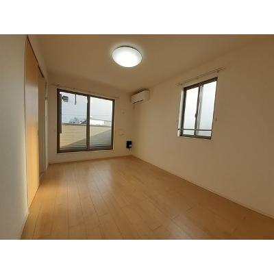 プレミアムヒルズ 203【管理NO：1-022918201-02030】 ★家具家電は申し込み後に搬入します★ ★2026年11月中旬入居可能★の物件画像