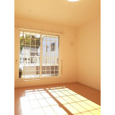 ヴィラ小塚山 201【管理NO：1-019015001-02010】 ★家具家電は申し込み後に搬入します★ ★2026年11月下旬入居可能★の物件画像