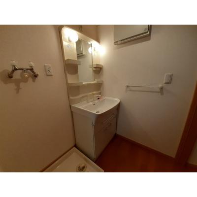 フリーデ　Ｂ 101【管理NO：1-013629502-01010】 ★家具家電は申し込み後に搬入します★ ★2026年11月中旬入居可能★の物件画像