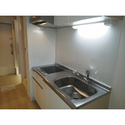 ミーティアー 401【管理NO：1-019434001-04010】 ★家具家電は申し込み後に搬入します★ ★2026年10月下旬入居可能★の物件写真3