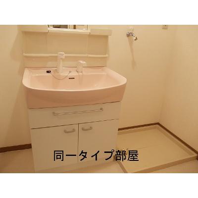 グランフォンテーヌ 102【管理NO：1-011954701-01020】 ★家具家電は申し込み後に搬入します★ ★2026年10月上旬入居可能★の物件画像