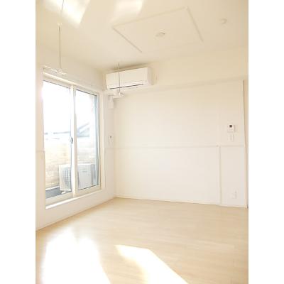 セフィオ 202【管理NO：1-023464701-02020】 ★家具家電は申し込み後に搬入します★ ★2026年10月中旬入居可能★の物件画像