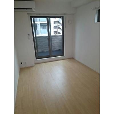 サンアーバン湘南 203【管理NO：1-022161401-02030】 ★家具家電は申し込み後に搬入します★ ★2026年11月中旬入居可能★の物件画像