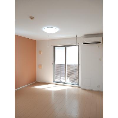 ミニョン　アビタシオン 101【管理NO：1-020211901-01010】 ★家具家電は申し込み後に搬入します★ ★2026年10月下旬入居可能★の物件画像