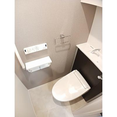 アテン 102【管理NO：1-028226401-01020】 ★家具家電は申し込み後に搬入します★ ★2026年10月中旬入居可能★の物件画像