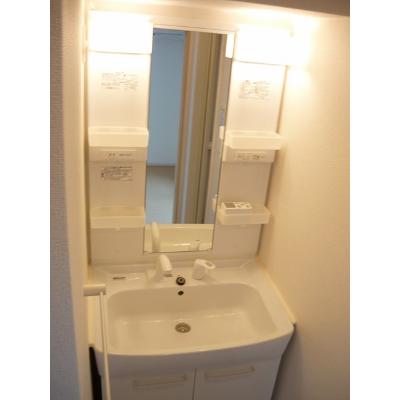 フェリーゼス 203【管理NO：1-018277301-02030】 ★家具家電は申し込み後に搬入します★の物件画像