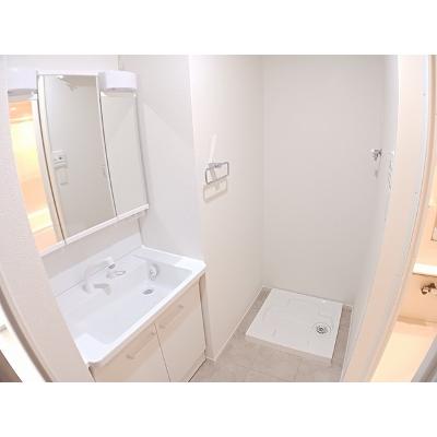 Ｌｅｉ（レイ）ｂ 103【管理NO：1-027306502-01030】 ★家具家電は申し込み後に搬入します★ ★2026年11月中旬入居可能★の物件画像