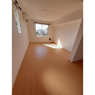 ラフィナート　Ｅ 201【管理NO：1-018771402-02010】 ★家具家電は申し込み後に搬入します★ ★2026年11月上旬入居可能★の物件画像