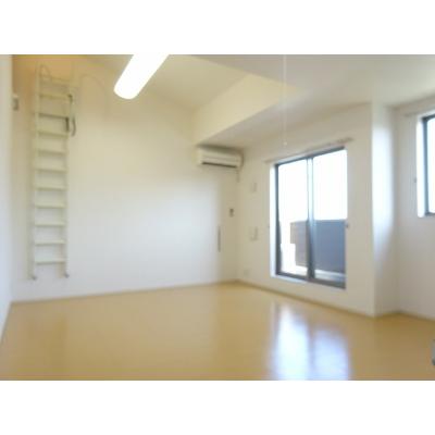 モン　ブラン 202【管理NO：1-017144801-02020】 ★家具家電は申し込み後に搬入します★ ★2026年11月下旬入居可能★の物件画像