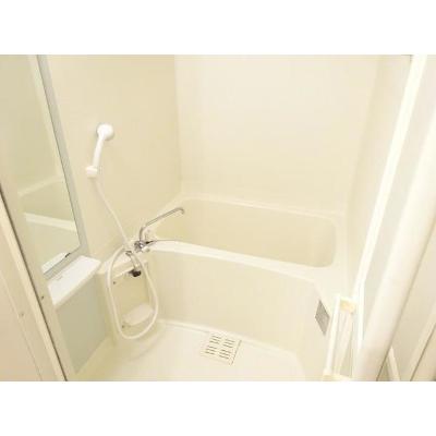 エピナール 103【管理NO：1-014315301-01030】 ★家具家電は申し込み後に搬入します★ ★2026年11月中旬入居可能★の物件画像