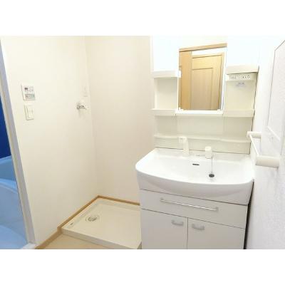 プリマ　ヴェーラ　Ｂ 201【管理NO：1-013947502-02010】 ★家具家電は申し込み後に搬入します★ ★2026年11月上旬入居可能★の物件画像