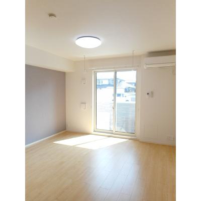 ルーチェⅡ 102【管理NO：1-023066402-01020】 ★家具家電は申し込み後に搬入します★ ★2026年11月中旬入居可能★の物件画像