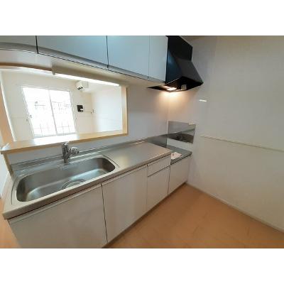 クリスタルコート 203【管理NO：1-017792901-02030】 ★家具家電は申し込み後に搬入します★ ★2026年10月中旬入居可能★の物件画像