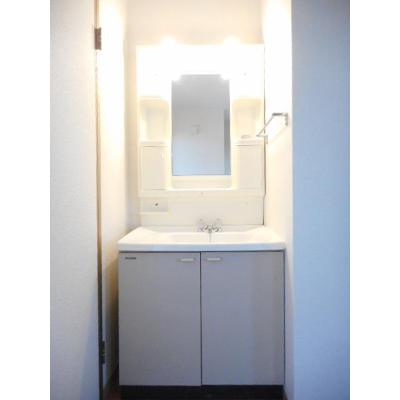サニーコート玉城 201【管理NO：1-005813401-02010】 ★家具家電は申し込み後に搬入します★ ★2026年12月上旬入居可能★の物件画像