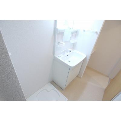 プリマール 102【管理NO：1-021368301-01020】 ★家具家電は申し込み後に搬入します★ ★2026年11月上旬入居可能★の物件画像