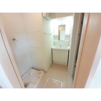 ラ・フォンテ 302【管理NO：1-018744001-03020】 ★家具家電は申し込み後に搬入します★ ★2026年10月中旬入居可能★の物件画像