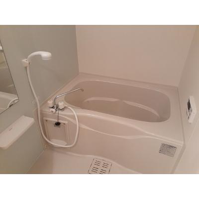 レディバードポイントＡ 102【管理NO：1-018195201-01020】 ★家具家電は申し込み後に搬入します★ ★2026年10月中旬入居可能★の物件画像