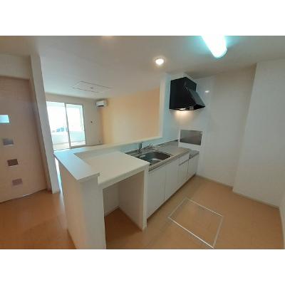 パークサイド平尾 101【管理NO：1-020590701-01010】 ★家具家電は申し込み後に搬入します★ ★2026年11月中旬入居可能★の物件画像