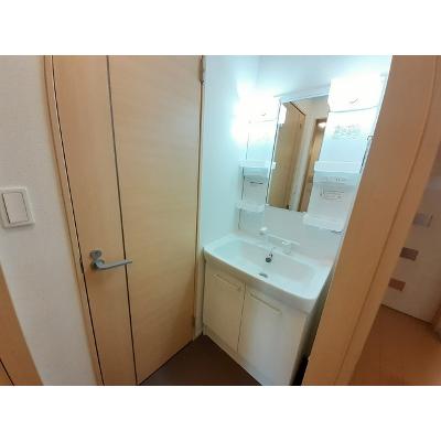 パークサイド平尾 101【管理NO：1-020590701-01010】 ★家具家電は申し込み後に搬入します★ ★2026年11月中旬入居可能★の物件画像